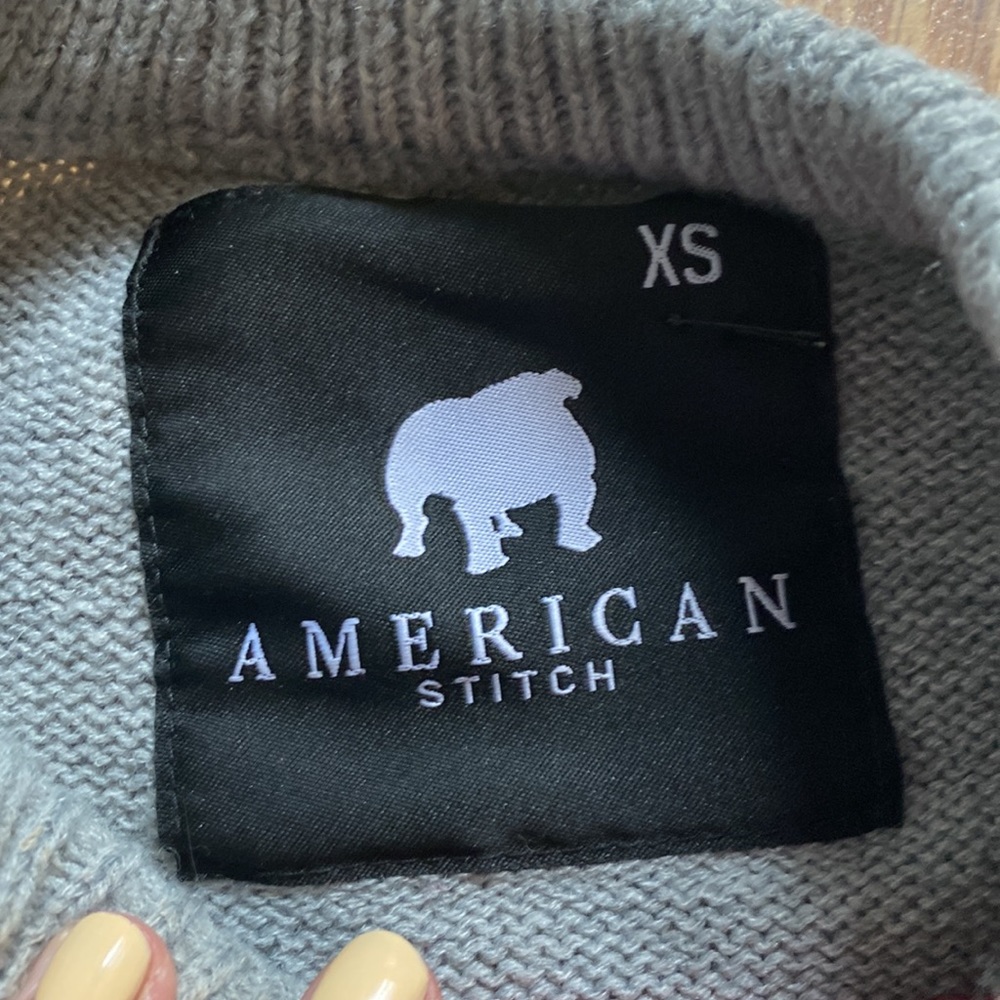 American Stitch Resting Grinch Face Christmas Sweater in Gray Size XS - Picture 12 of 12